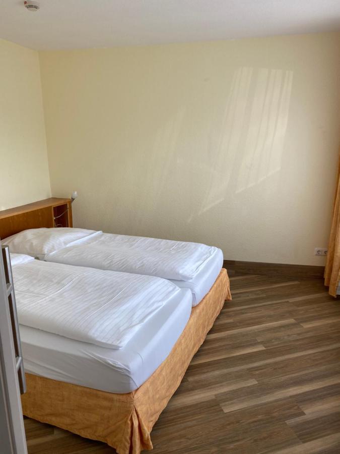 Nordseehotel Benser Hof Am Hafen Bensersiel Dış mekan fotoğraf
